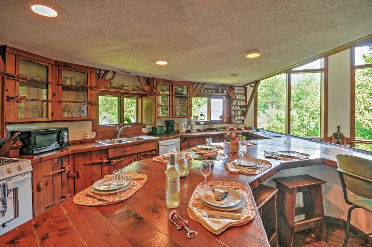 Villa Dragonwood Castle On Waterfront With Stunning View Prospect Harbor Exterior foto